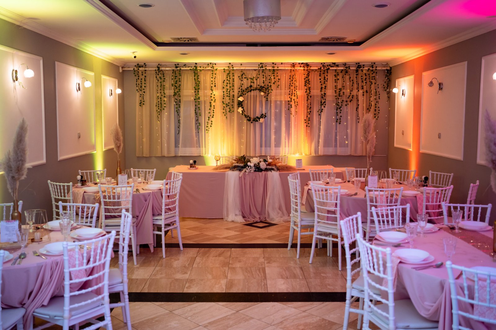 Viktória fogadó 0202-11